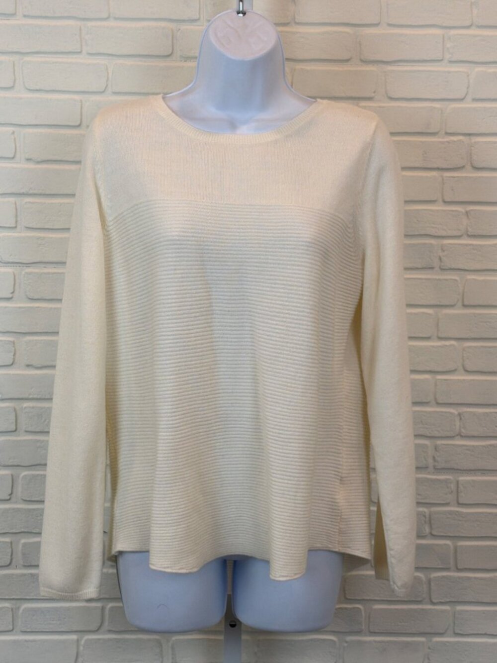 Croft & Barrow Pullover Sweater Ribbed Knit Crew Neck Cream M
